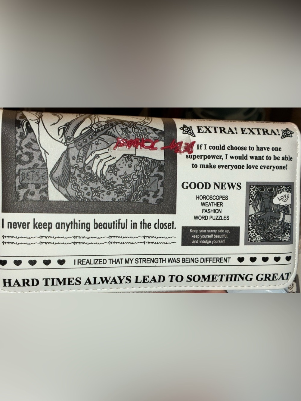 BETSEY JOHNSON Read All About It Newspaper-Theme Glam Oversized Wristlet NEW NWT - Picture 14 of 16